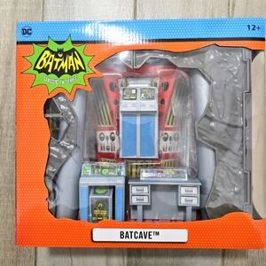 McFarlane  Batcave Play Set  Retro Movies & Tv Batman Classic TV Series 1960